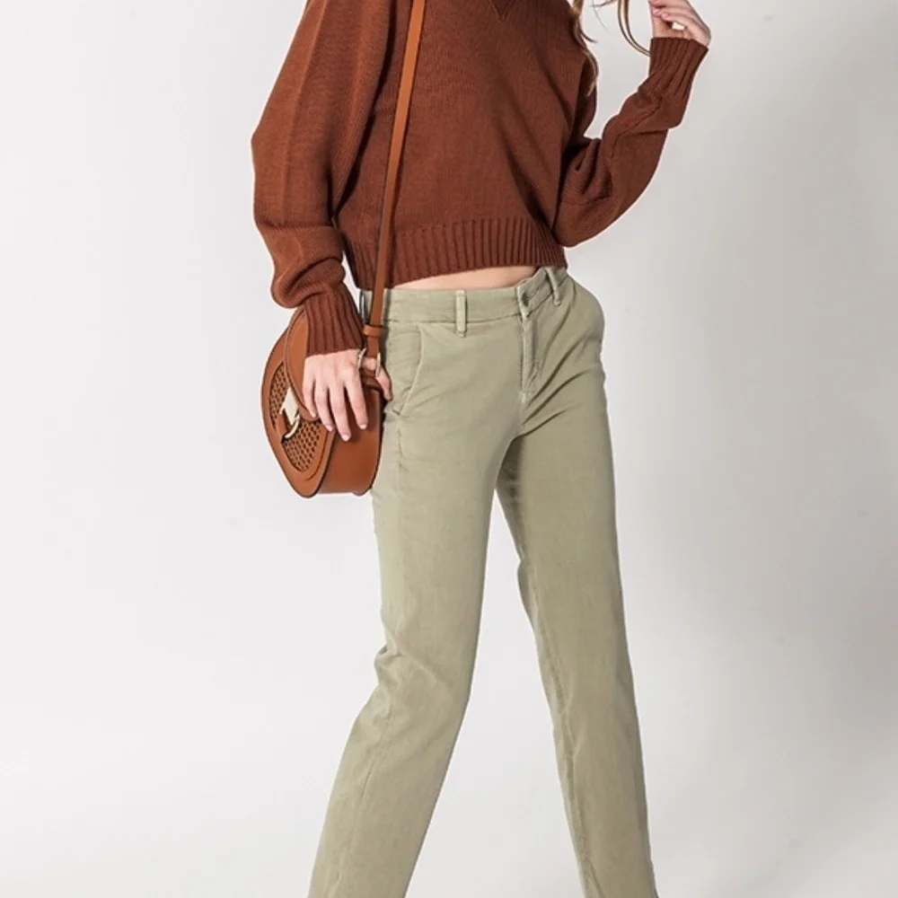 Double Zero Women Brown Long Sleeves Cozy Cropped Relaxed Sweater Size Medium‎